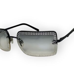 Chic Black and Silver Sunglasses